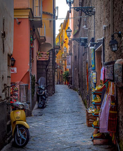 A STROLL IN SORRENTO