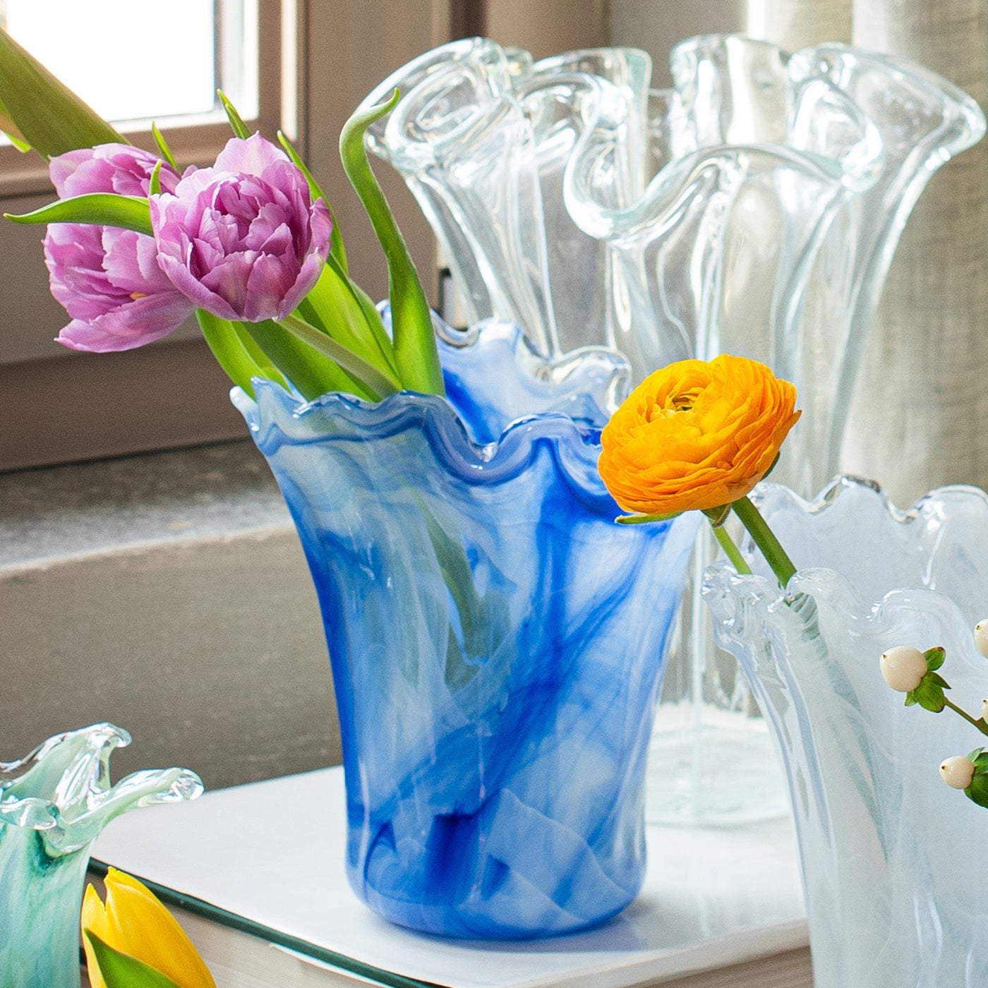 Onda Glass Cobalt Short Vase