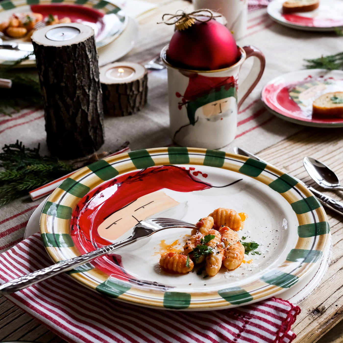 Old St. Nick Round Salad Plate - Red Hat